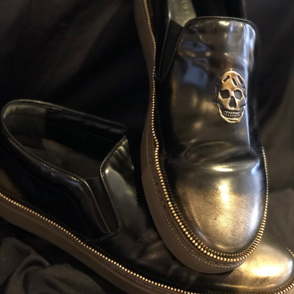Rare Alexander McQueen Men’s Skull Zipper Shoe